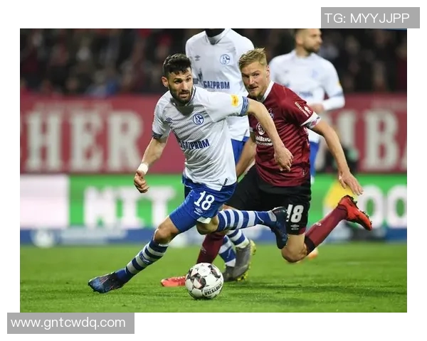 沙尔克04惨遭降级压力,德甲陷入困境!